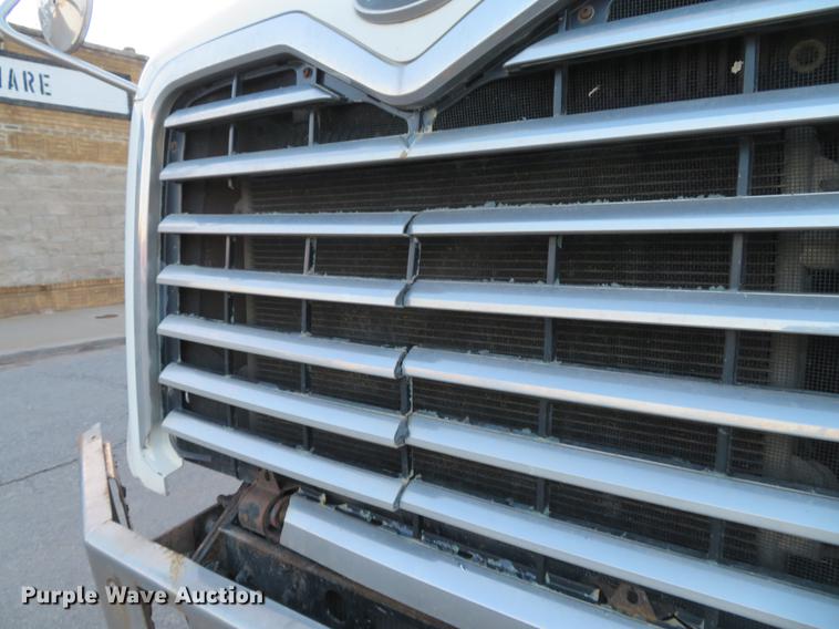 image for item DG3849 2004 Mack CX612 dump truck