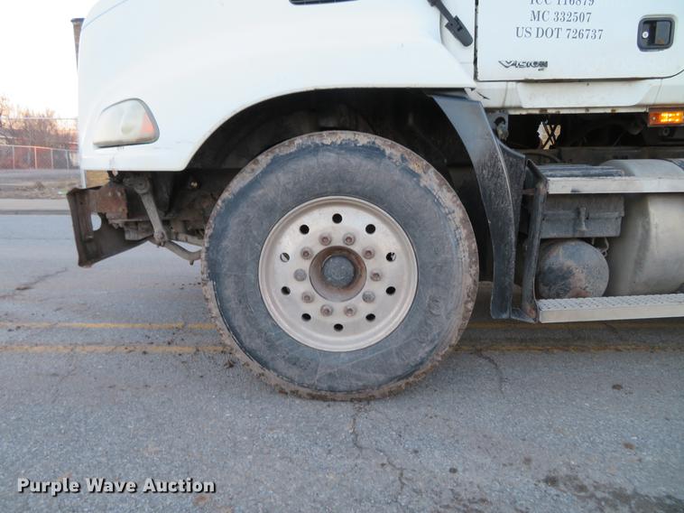 image for item DG3849 2004 Mack CX612 dump truck