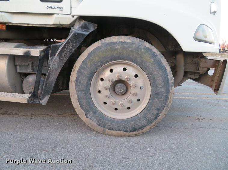 image for item DG3849 2004 Mack CX612 dump truck