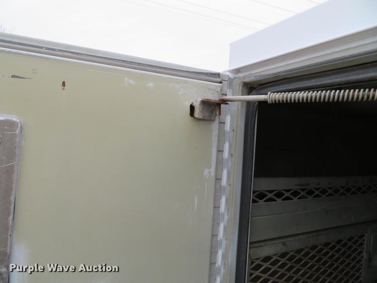 image for item DG3851 2003 Ford F550 Super Duty XL utility truck