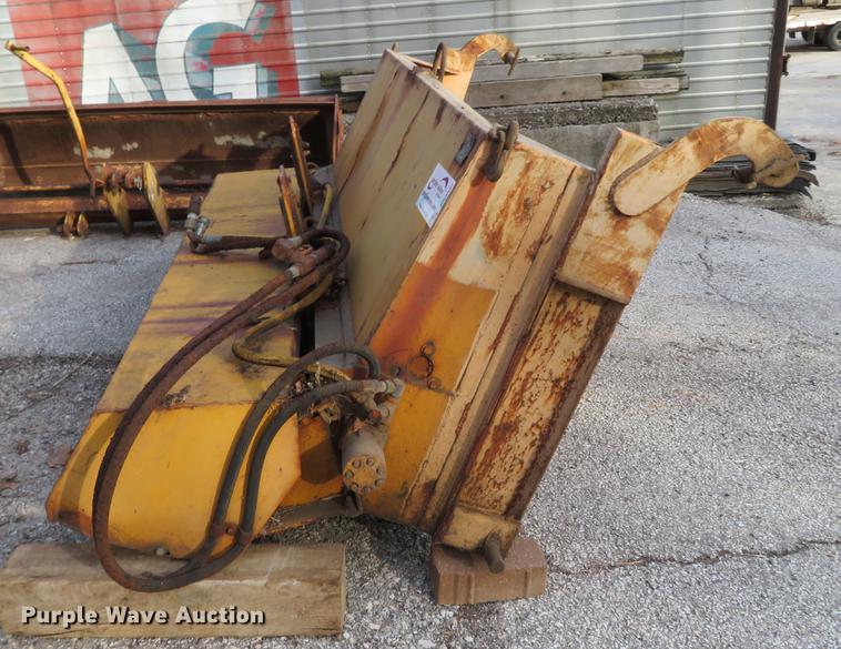 image for item DG3862 Flink HD6 tailgate spreader