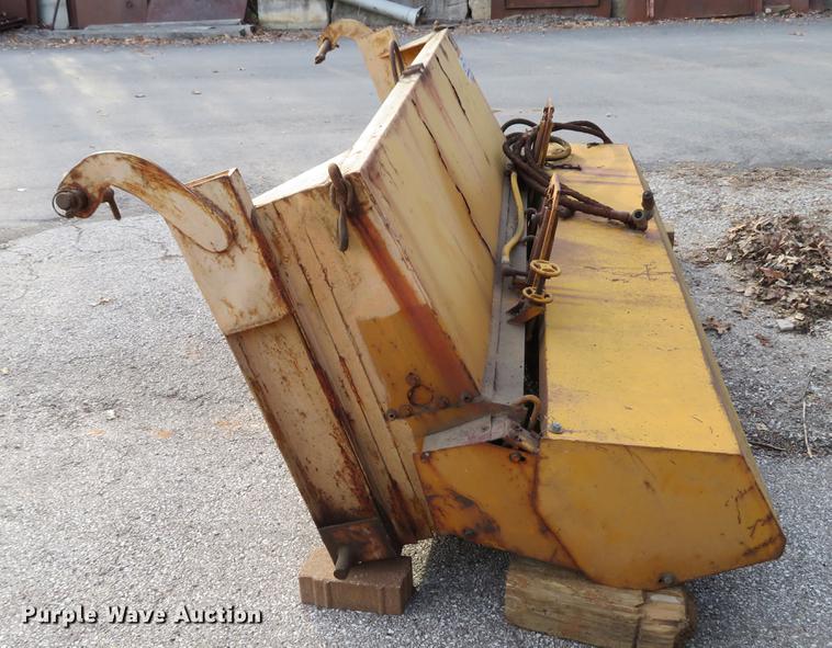 image for item DG3862 Flink HD6 tailgate spreader