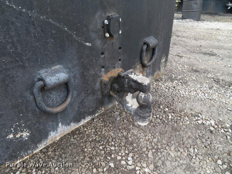 image for item DG3882 1992 Ford CF8000 seal coat truck