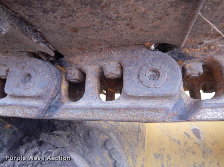 image for item DY9223 2007 John Deere 700J XLT dozer