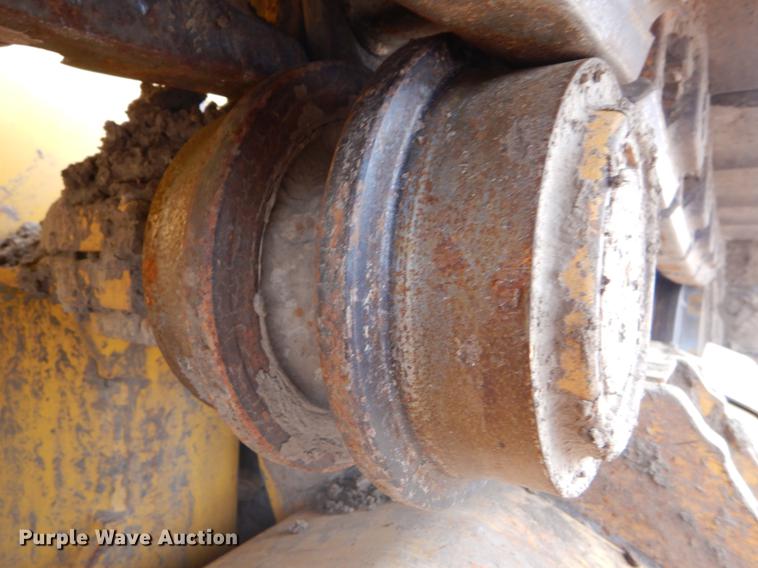 image for item DY9223 2007 John Deere 700J XLT dozer