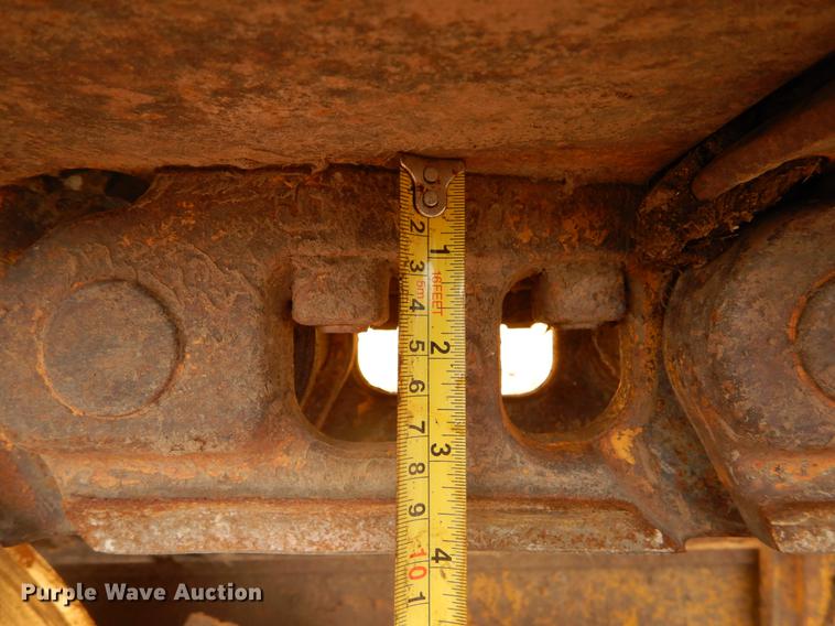 image for item DY9223 2007 John Deere 700J XLT dozer