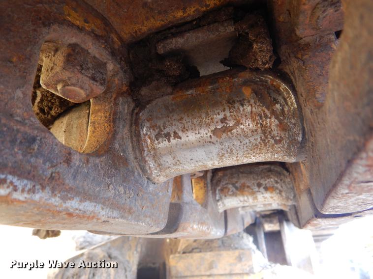 image for item DY9223 2007 John Deere 700J XLT dozer