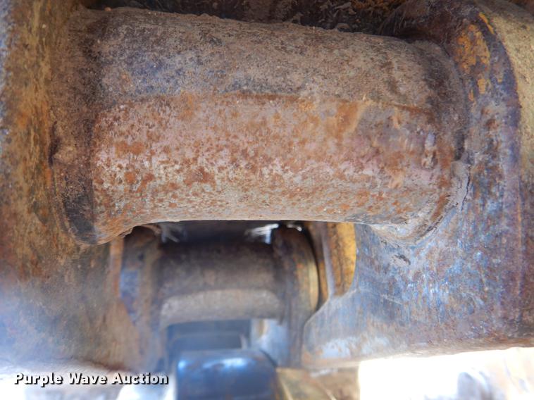 image for item DY9223 2007 John Deere 700J XLT dozer