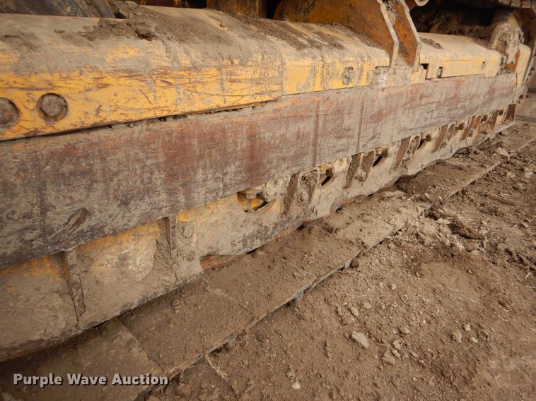 image for item DY9223 2007 John Deere 700J XLT dozer