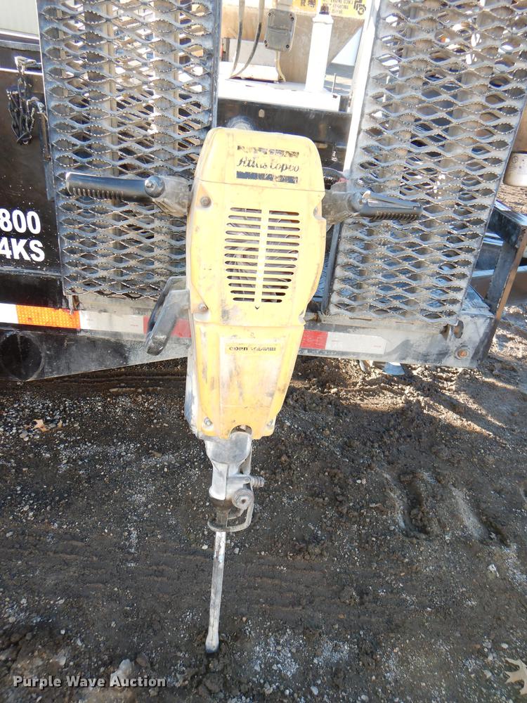 image for item EA9143 2013 H&H Mini Mud Jacking trailer