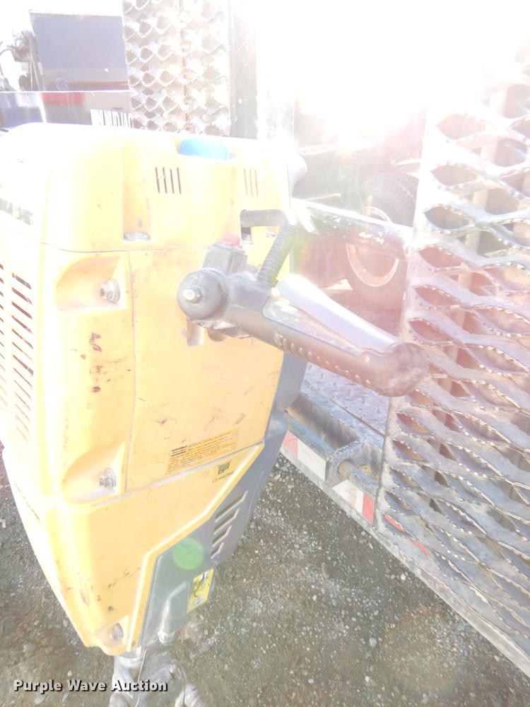 image for item EA9143 2013 H&H Mini Mud Jacking trailer