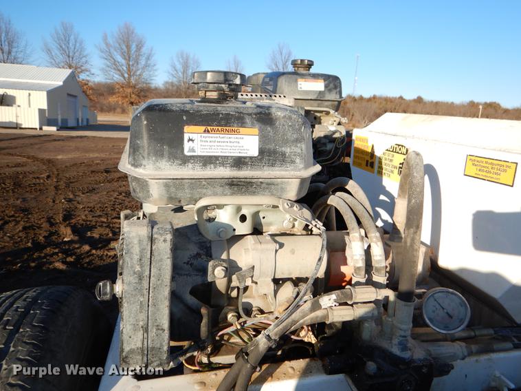 image for item EA9143 2013 H&H Mini Mud Jacking trailer