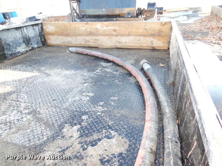 image for item EA9143 2013 H&H Mini Mud Jacking trailer