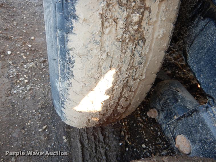 image for item EA9143 2013 H&H Mini Mud Jacking trailer