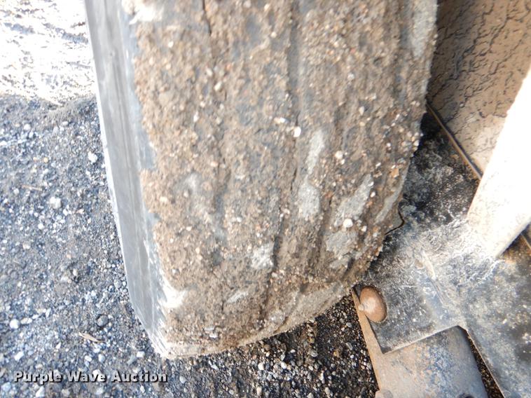 image for item EA9143 2013 H&H Mini Mud Jacking trailer