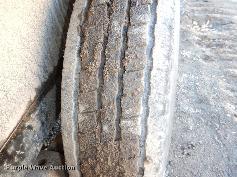 image for item EA9143 2013 H&H Mini Mud Jacking trailer