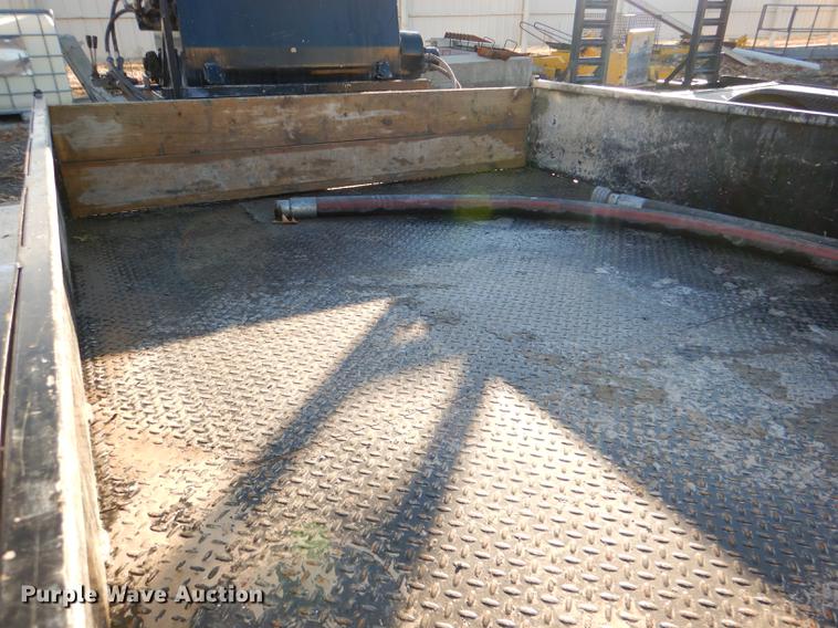 image for item EA9143 2013 H&H Mini Mud Jacking trailer