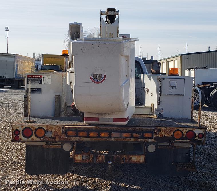 image for item EN9779 2008 Ford F550 Super Duty bucket truck