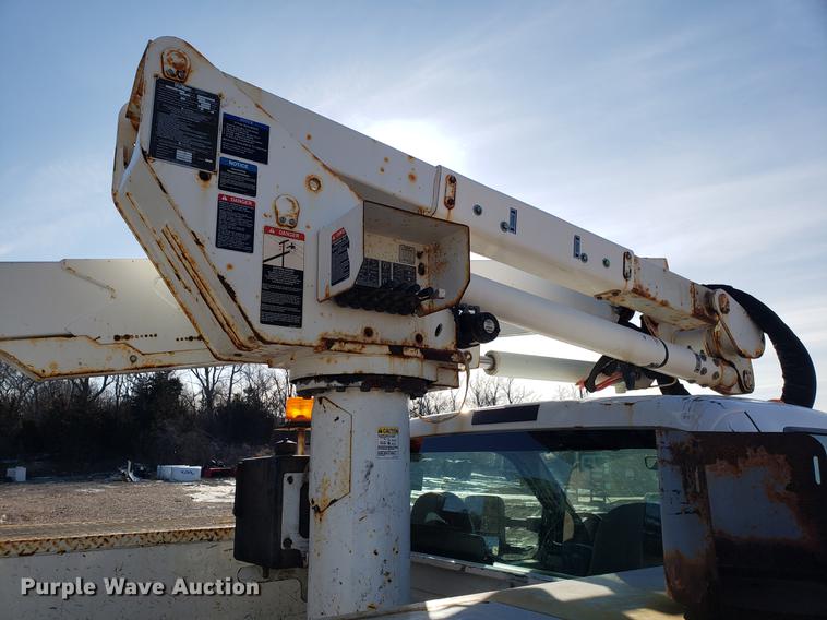 image for item EN9779 2008 Ford F550 Super Duty bucket truck