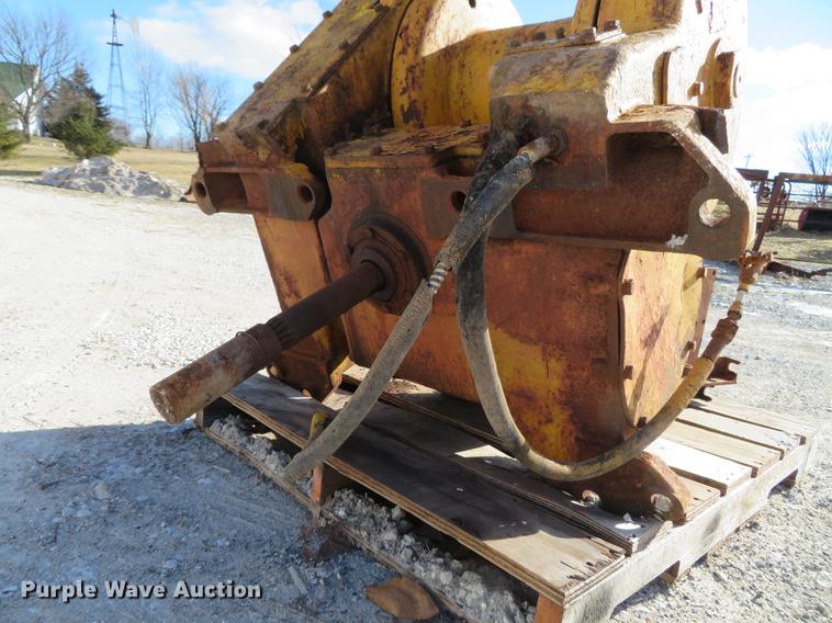 image for item EV9580 Hyster D7D winch