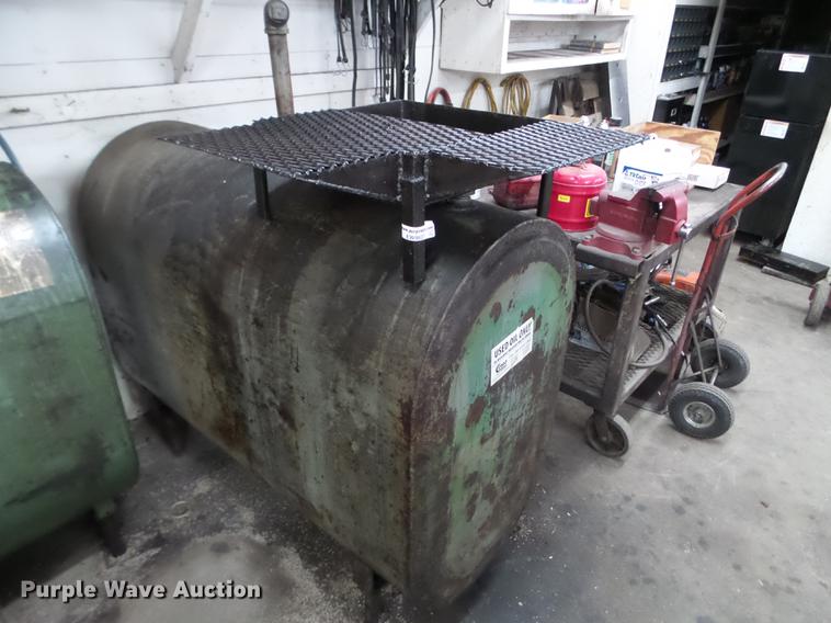 image for item EW9937 Lube equipment