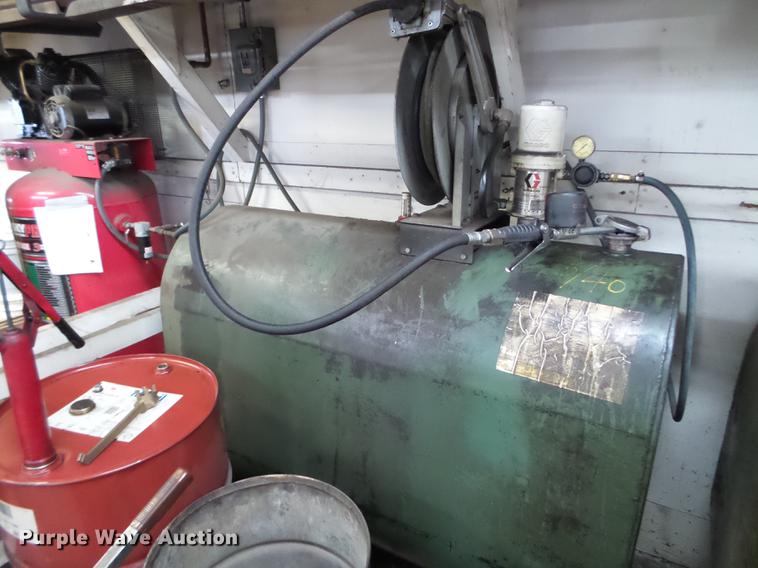 image for item EW9937 Lube equipment