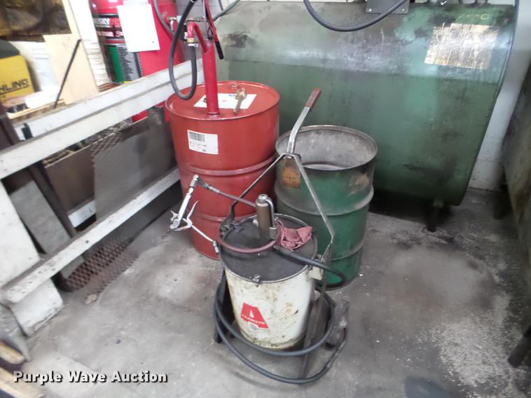 image for item EW9937 Lube equipment