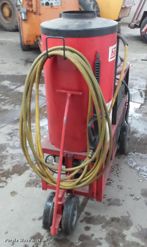 image for item EW9940 Hotsy 980B pressure washer