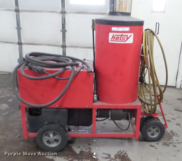 image for item EW9940 Hotsy 980B pressure washer