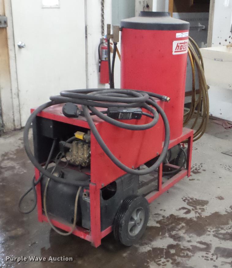 image for item EW9940 Hotsy 980B pressure washer