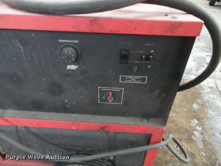 image for item EW9940 Hotsy 980B pressure washer