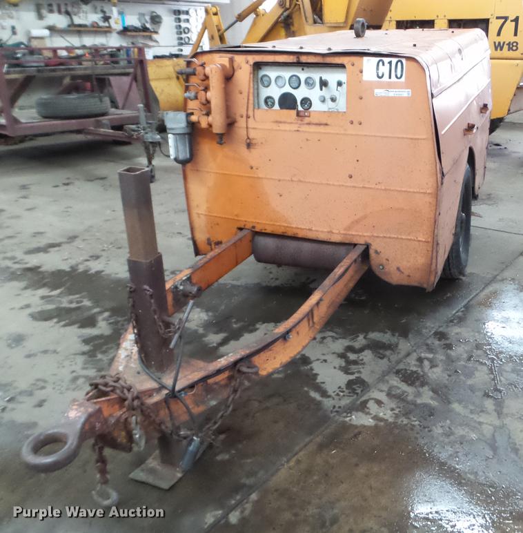 image for item EW9941 Gardner Denver GD185 air compressor