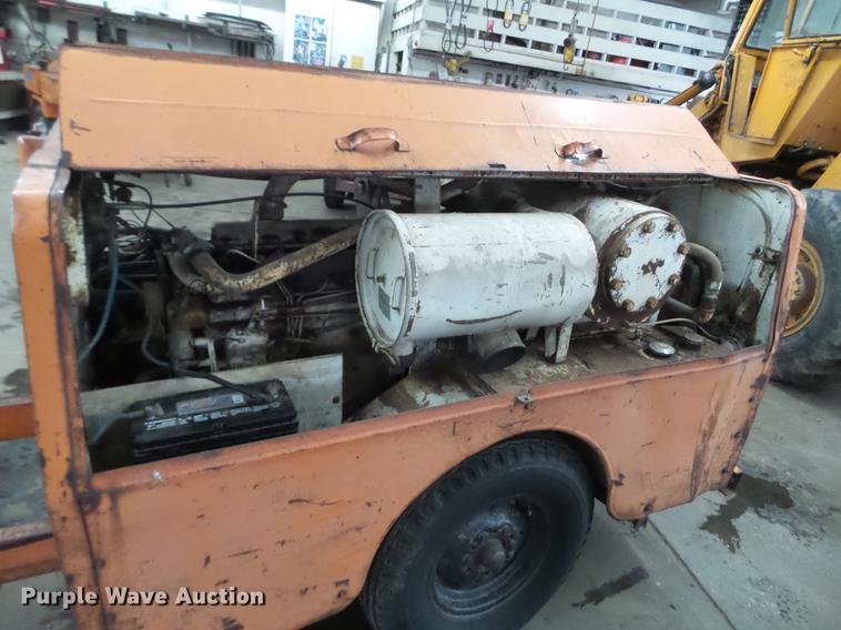 image for item EW9941 Gardner Denver GD185 air compressor