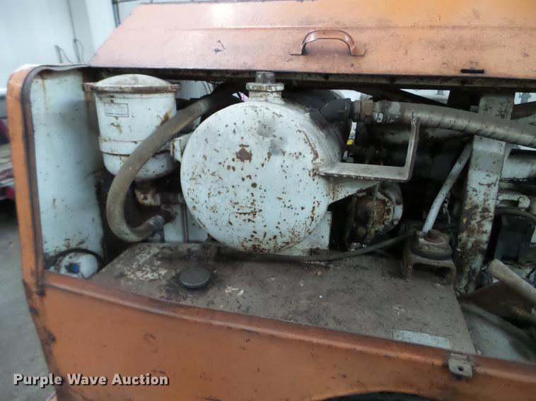 image for item EW9941 Gardner Denver GD185 air compressor