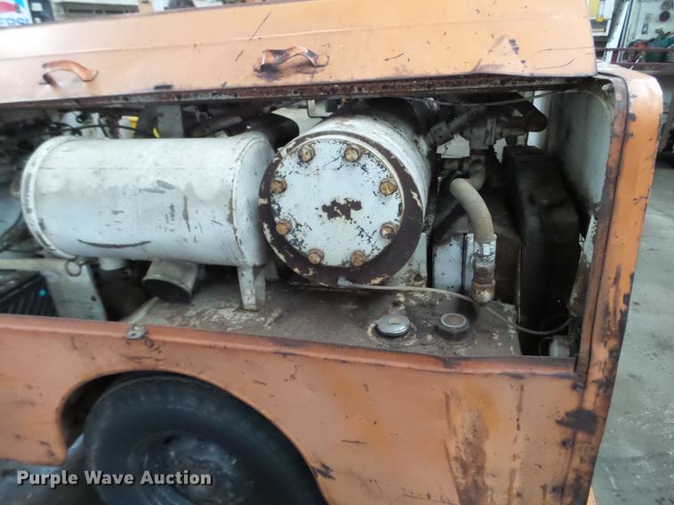 image for item EW9941 Gardner Denver GD185 air compressor