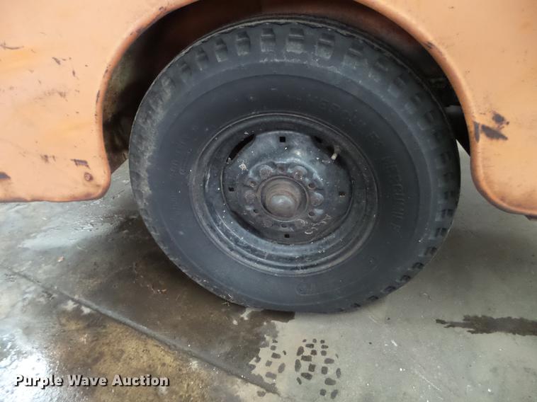 image for item EW9941 Gardner Denver GD185 air compressor