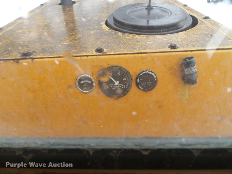 image for item EW9946 1971 Case W18 wheel loader