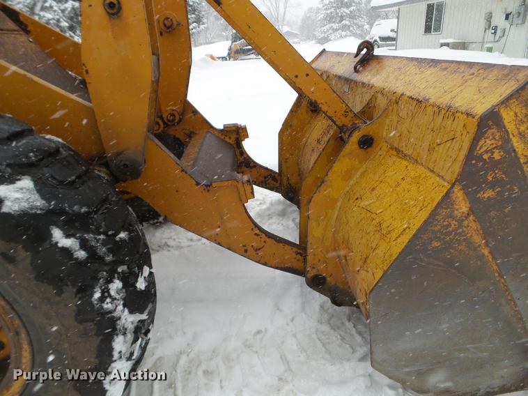image for item EW9946 1971 Case W18 wheel loader