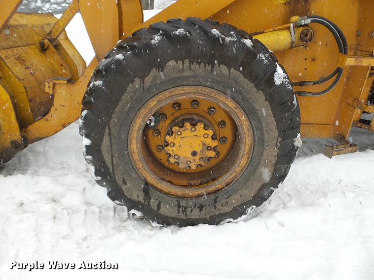 image for item EW9946 1971 Case W18 wheel loader