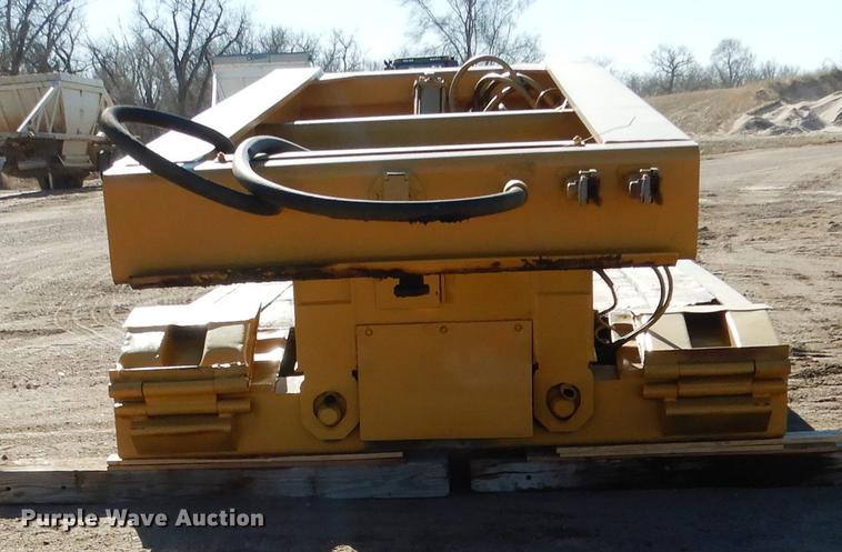 image for item FA9259 1994 Load King PHD 80/100-3 low boy equipment trailer