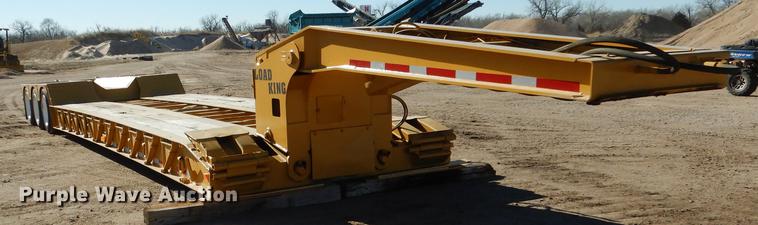 image for item FA9259 1994 Load King PHD 80/100-3 low boy equipment trailer
