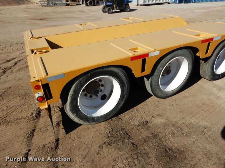 image for item FA9259 1994 Load King PHD 80/100-3 low boy equipment trailer