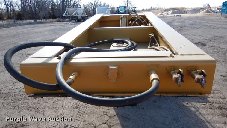 image for item FA9259 1994 Load King PHD 80/100-3 low boy equipment trailer