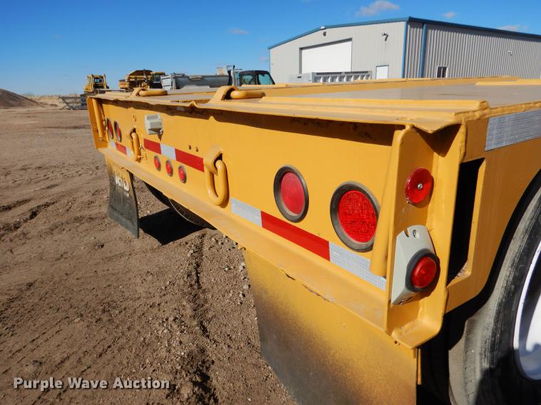 image for item FA9259 1994 Load King PHD 80/100-3 low boy equipment trailer