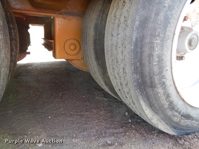 image for item FA9259 1994 Load King PHD 80/100-3 low boy equipment trailer