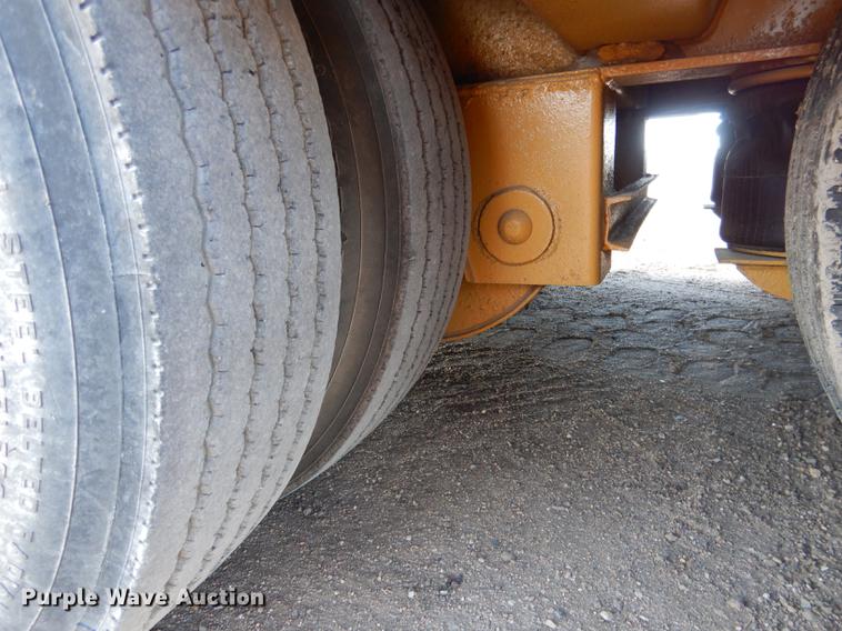 image for item FA9259 1994 Load King PHD 80/100-3 low boy equipment trailer