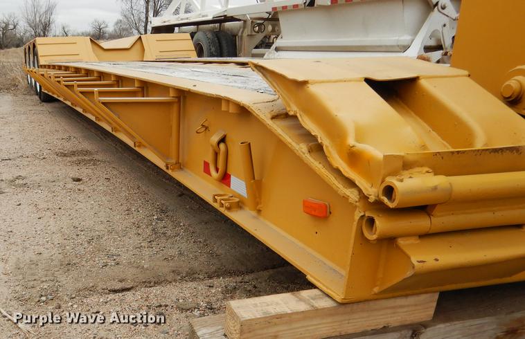 image for item FA9259 1994 Load King PHD 80/100-3 low boy equipment trailer