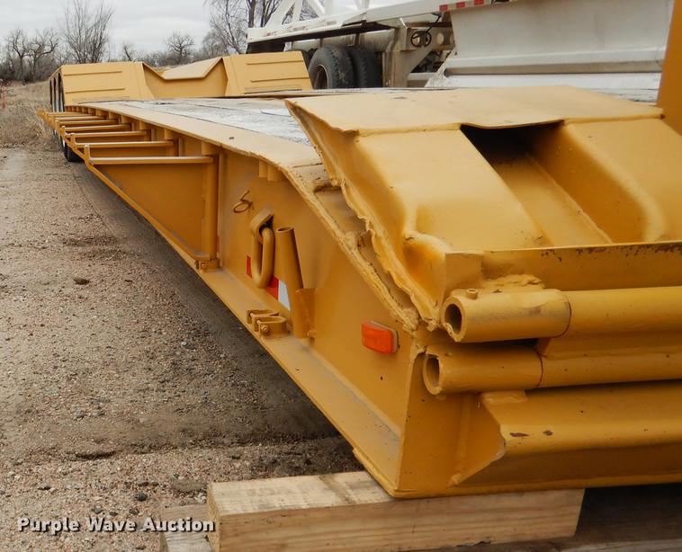 image for item FA9259 1994 Load King PHD 80/100-3 low boy equipment trailer