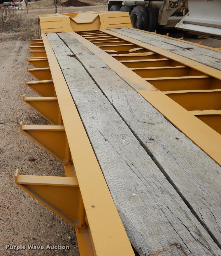 image for item FA9259 1994 Load King PHD 80/100-3 low boy equipment trailer