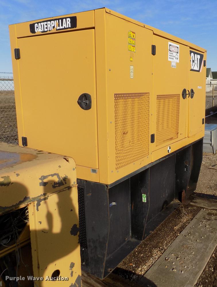 image for item FH9052 2007 Caterpillar C4.4 generator